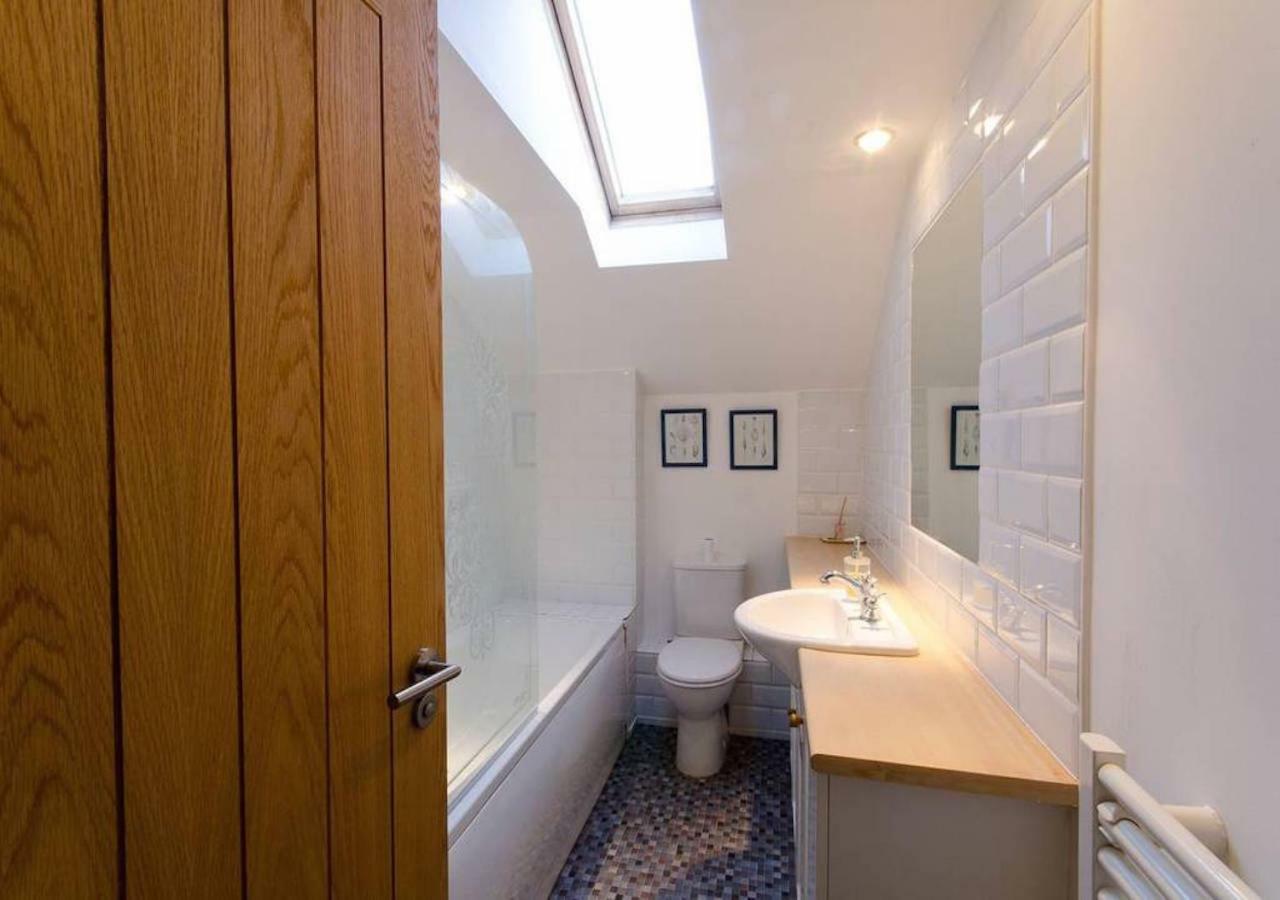 Stylish Modern Mews House In Central St Leonards هاستَنغ المظهر الخارجي الصورة