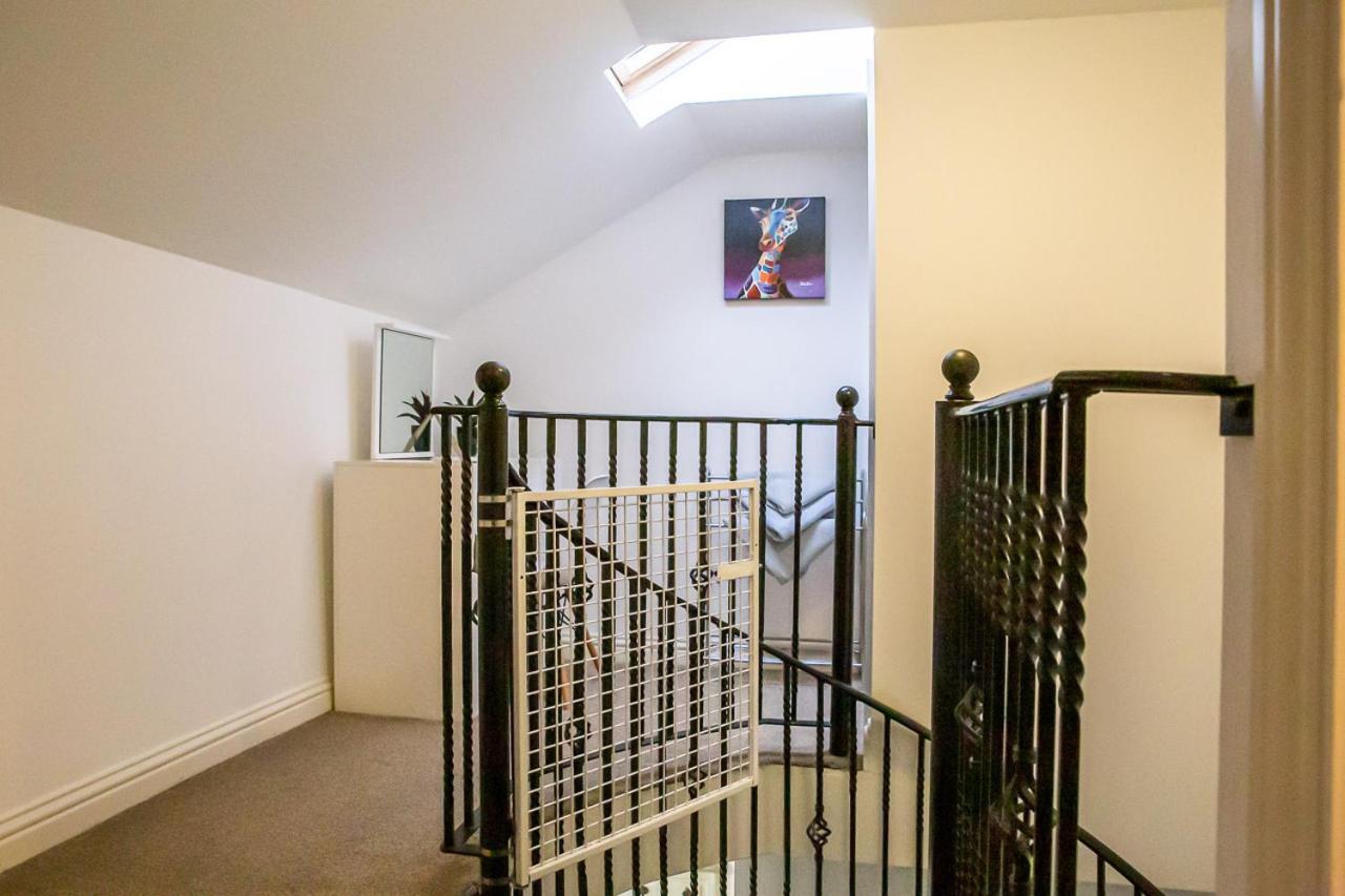 Stylish Modern Mews House In Central St Leonards هاستَنغ المظهر الخارجي الصورة