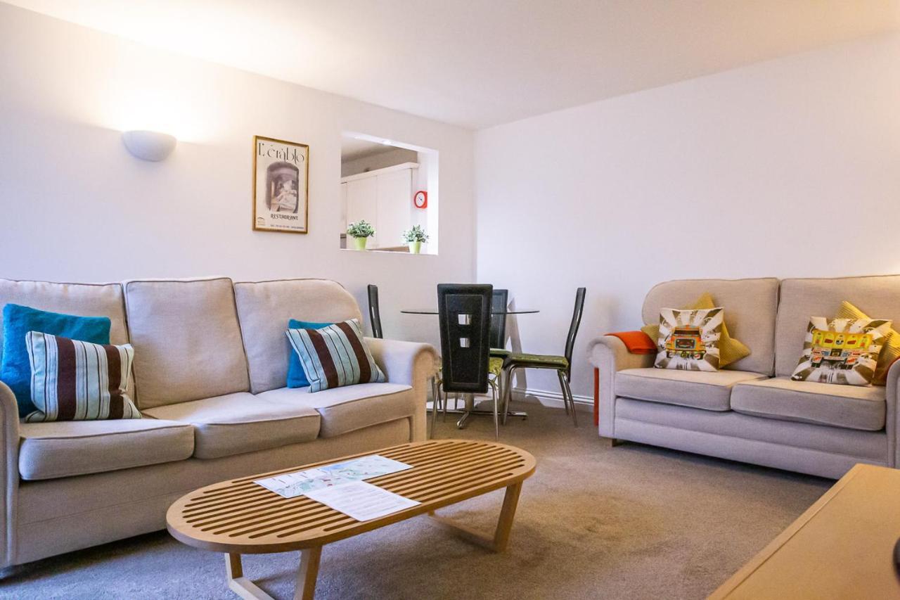 Stylish Modern Mews House In Central St Leonards هاستَنغ المظهر الخارجي الصورة