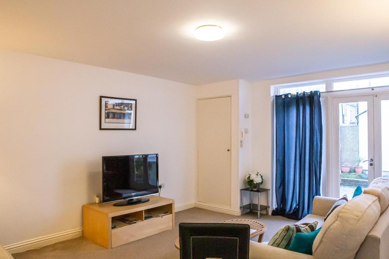 Stylish Modern Mews House In Central St Leonards هاستَنغ المظهر الخارجي الصورة