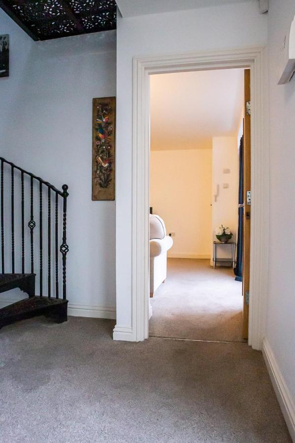 Stylish Modern Mews House In Central St Leonards هاستَنغ المظهر الخارجي الصورة